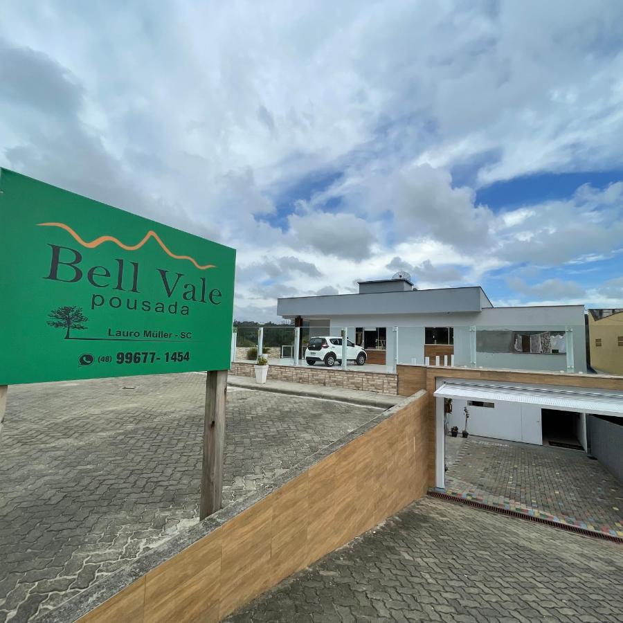 Bell Vale Hotel เลาโรมิลเลอร์ ภายนอก รูปภาพ